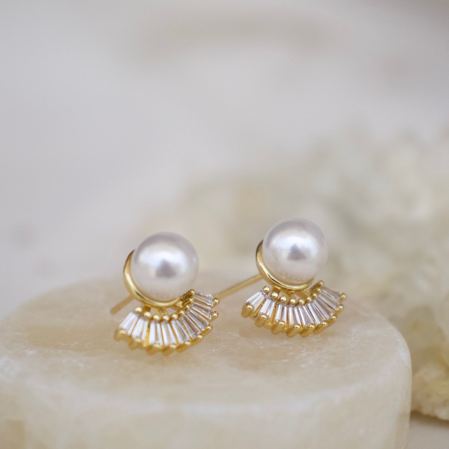 ARETES PEARL