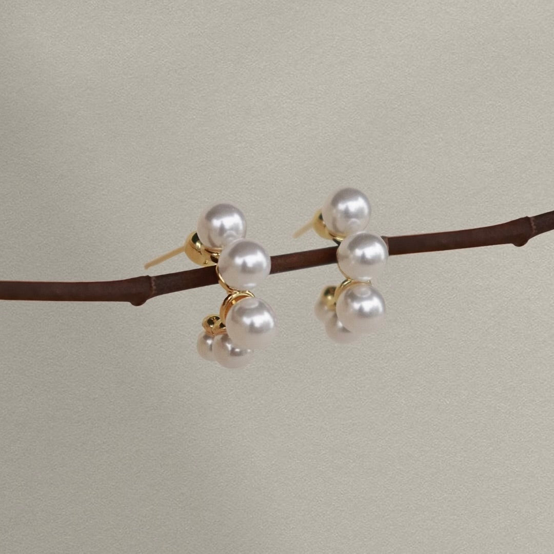 ARGOLLAS GRETA