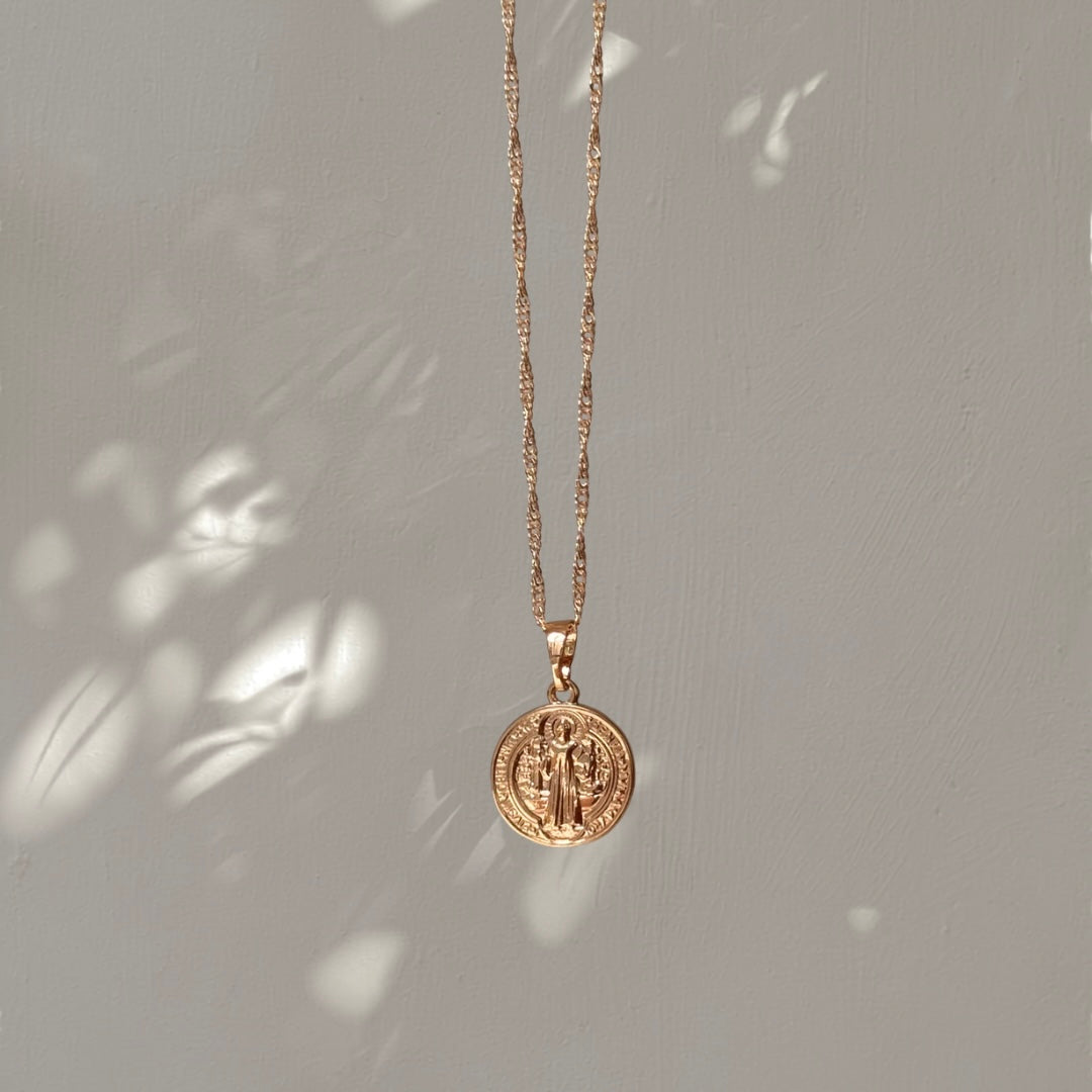 Collar San Benito Golden Rose