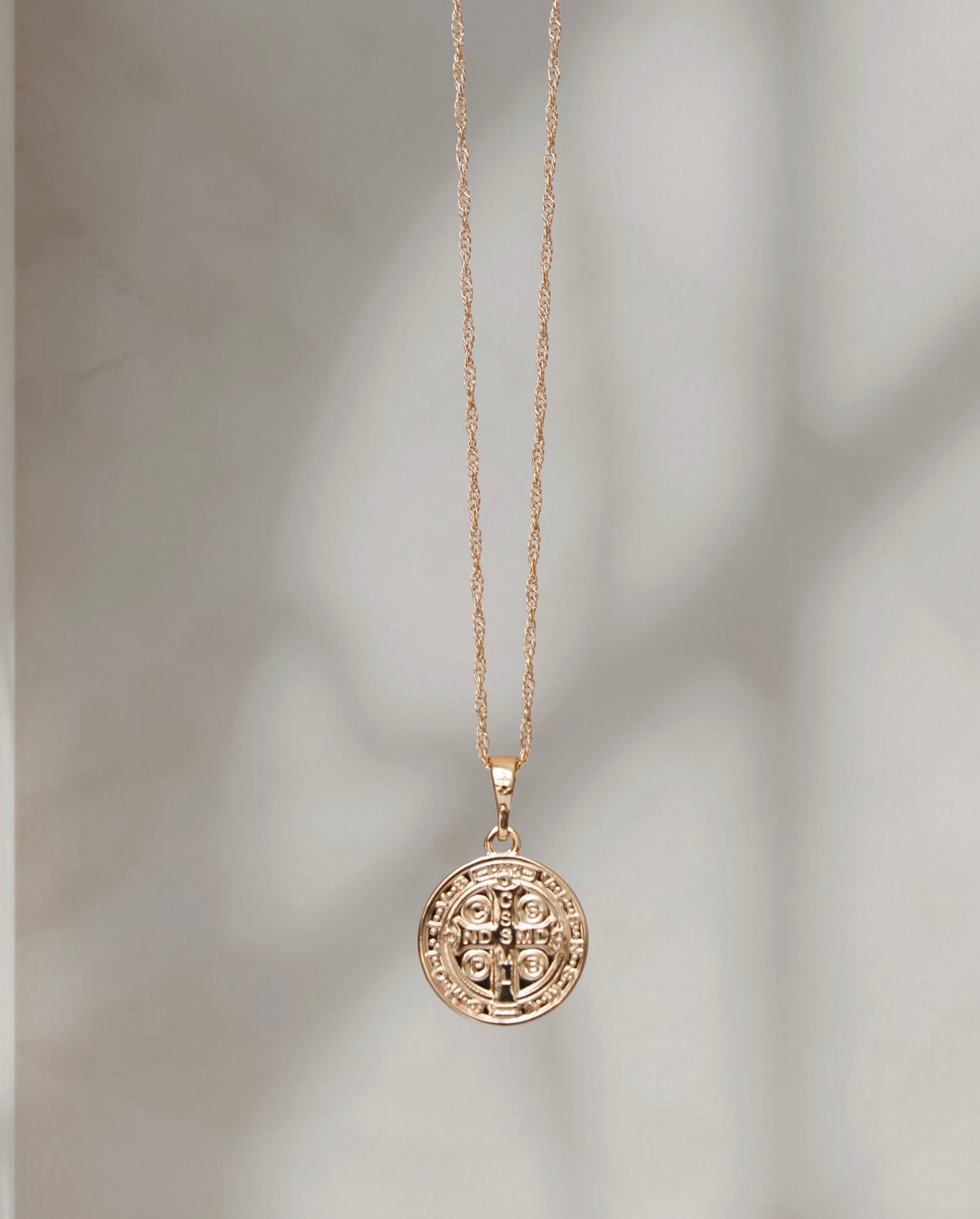 COLLAR SAN BENITO GOLDEN ROSE